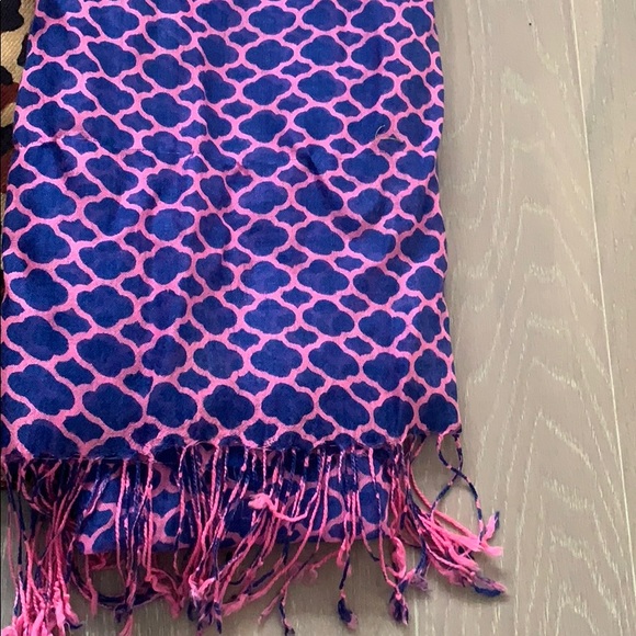 Scarf Bundle - Picture 3 of 3